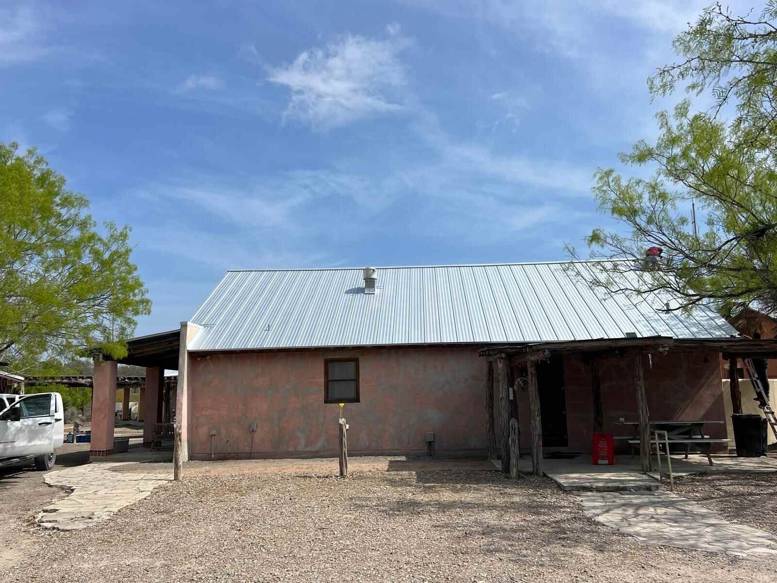 Metal Roof & Tpo Specialist LLC